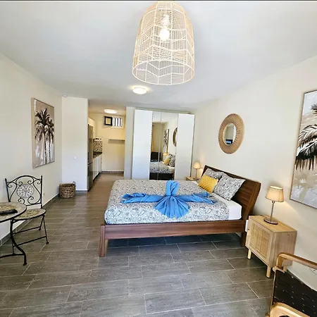 Апартаменты Marea Azul With Air Conditioning Коста-Тегисе