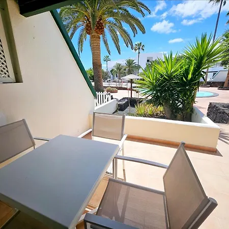 Marea Azul Costa Teguise