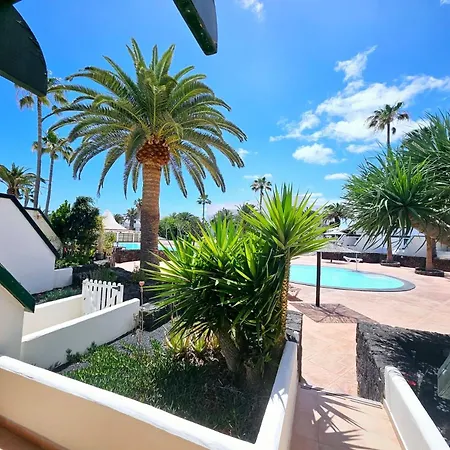 Marea Azul With Air Conditioning Apartament